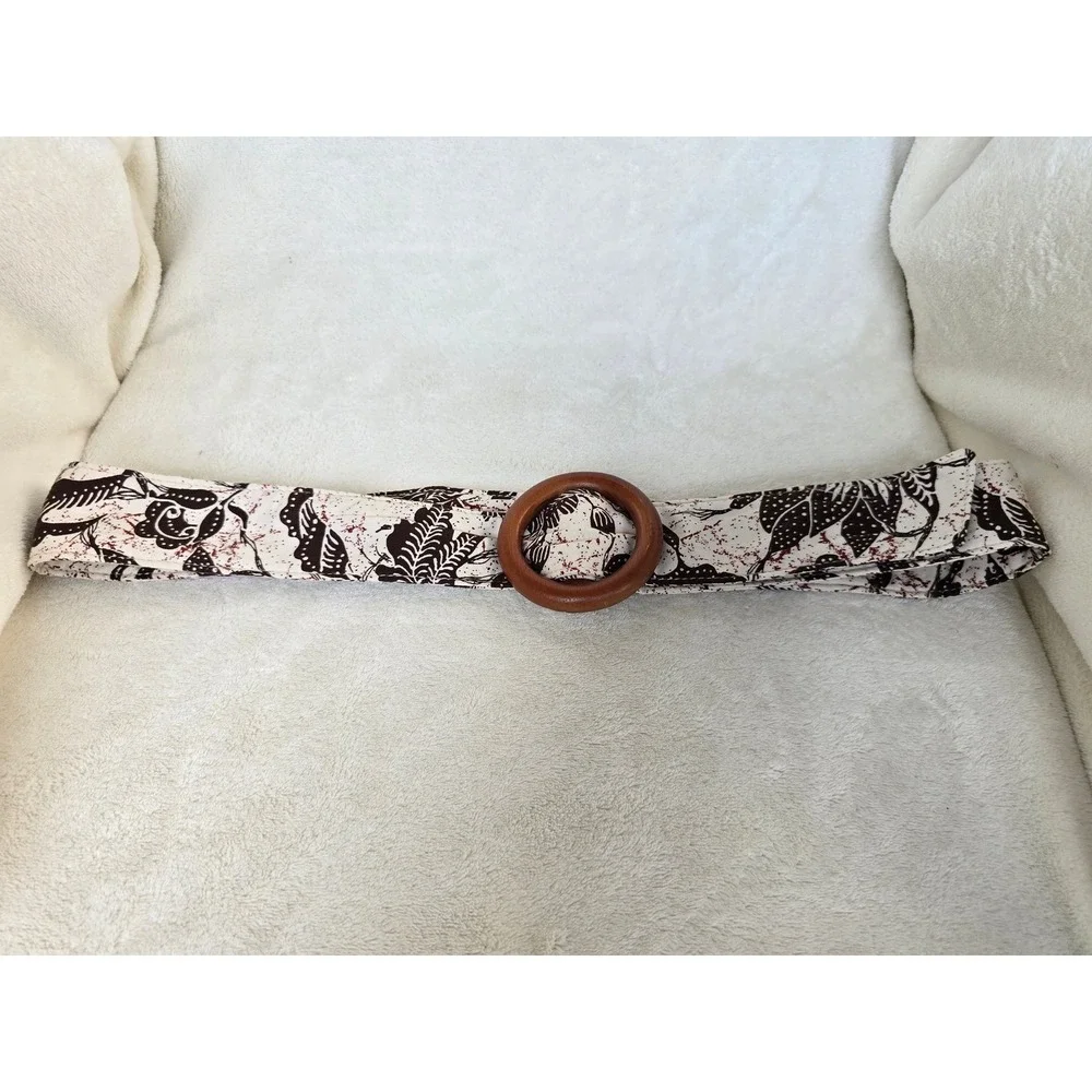 Batik Print Cotton Belt with Round Wooden Buckle Brown Cream Leaf Pattern Size 8